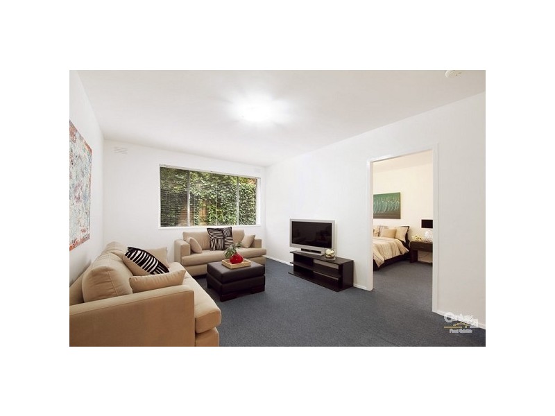 4/16 Robe Street, St Kilda VIC 3182