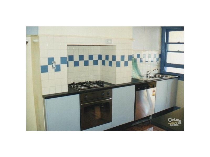 4/43 Dickens Street, Elwood VIC 3184