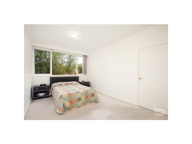 7/4 Gurner Street, St Kilda VIC 3182