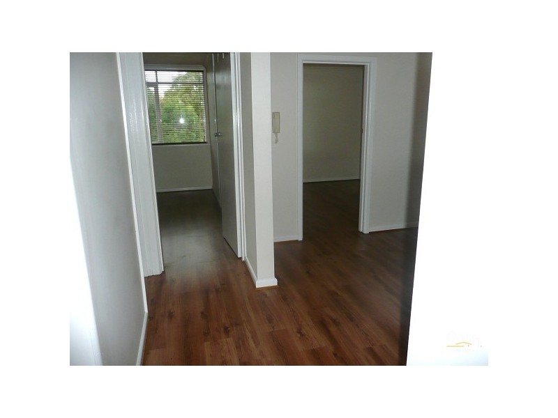 6/8 Spray St, Elwood VIC 3184