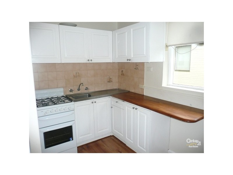 6/8 Spray St, Elwood VIC 3184