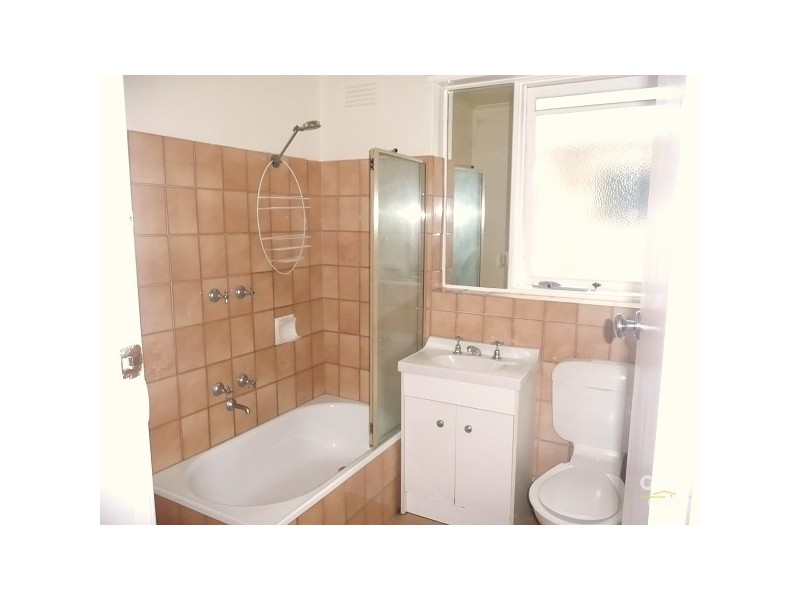 6/8 Spray St, Elwood VIC 3184