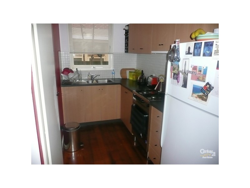 2/25 Herbert Street, St Kilda VIC 3182