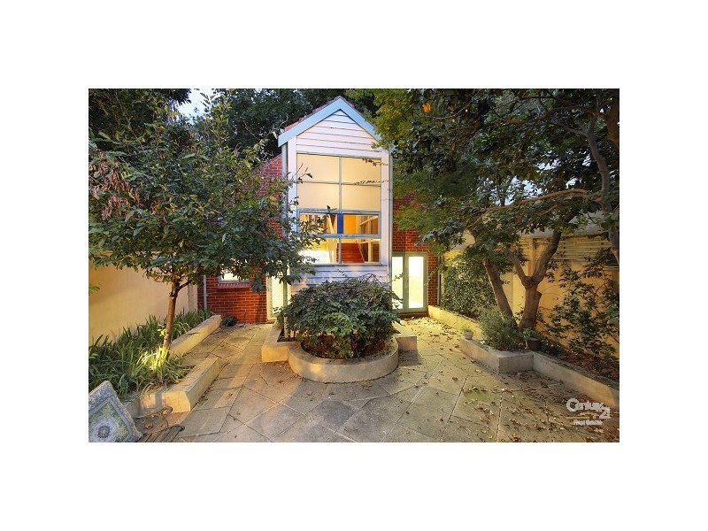 107 Mitford Street, Elwood VIC 3184