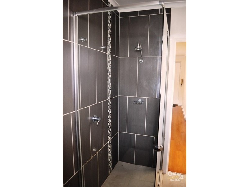 6/42 Foam Street, Elwood VIC 3184