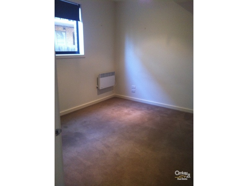 2/36 Scott St, Elwood VIC 3184