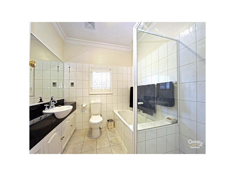 35 Broadway, Elwood VIC 3184