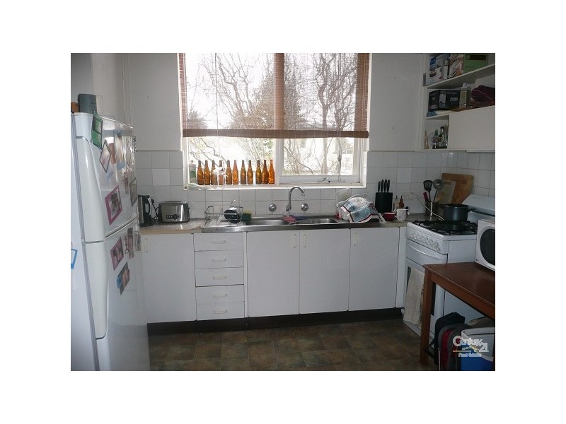 2/31 Beach Avenue, Elwood VIC 3184