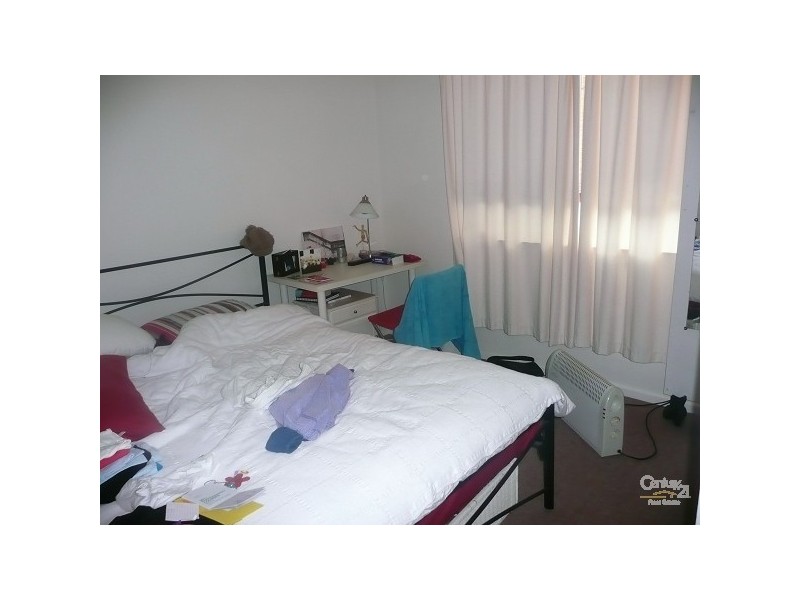 2/31 Beach Avenue, Elwood VIC 3184