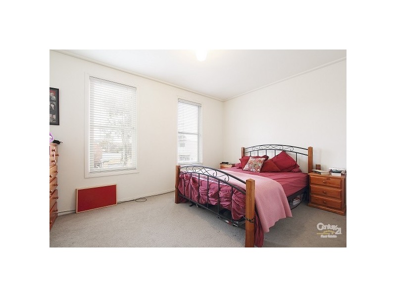 6 Derby Street, Kensington VIC 3031