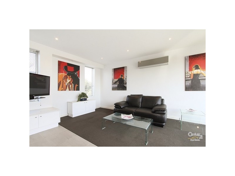 55/352 Canterbury Road, St Kilda VIC 3182