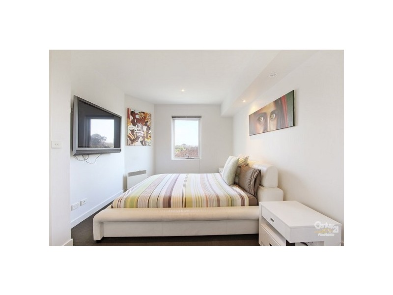 55/352 Canterbury Road, St Kilda VIC 3182