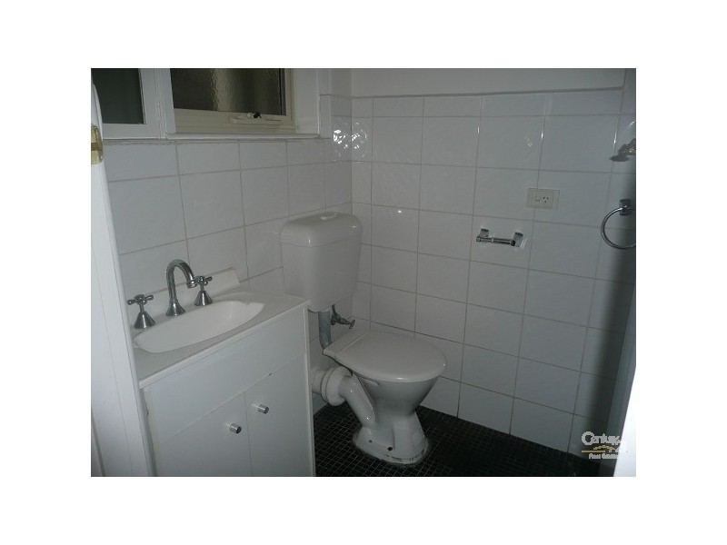 3/96 Glen Huntly Road, Elwood VIC 3184