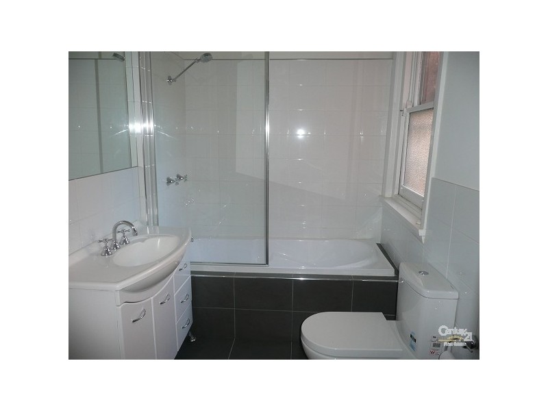 123 Glen Huntly, Elwood VIC 3184