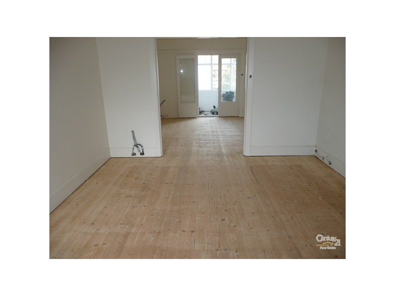 26 Foam Street, Elwood VIC 3184