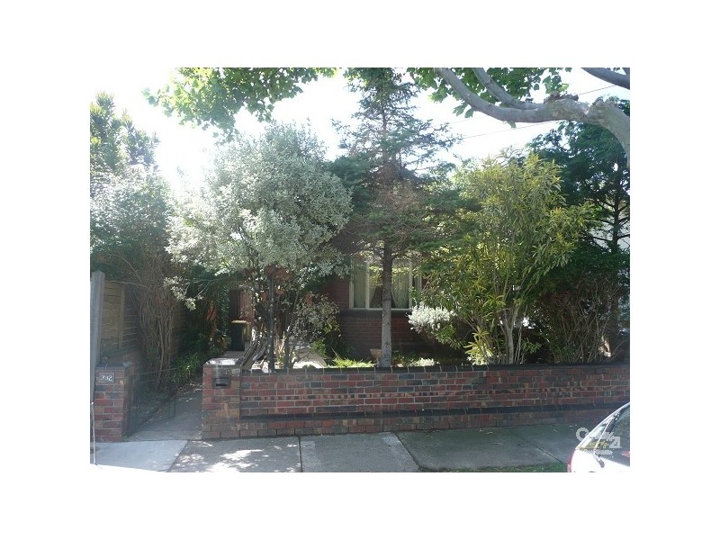 302 Barkly Street, Elwood VIC 3184