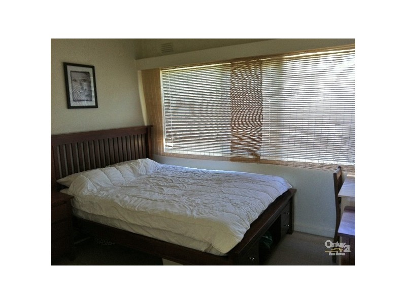 16/18-20 Selwyn Avenue, Elwood VIC 3184