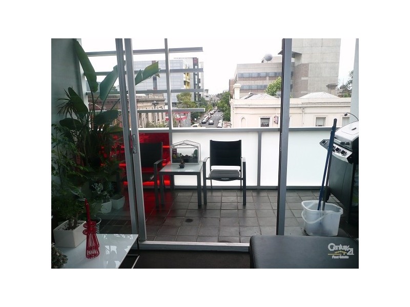 19/4 Victoria Street, Windsor VIC 3181