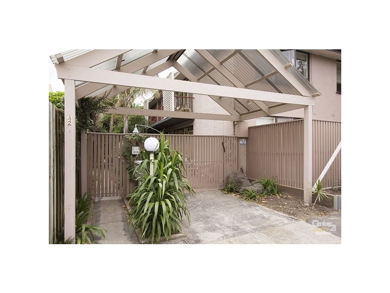 7/42 Foam Street, Elwood VIC 3184