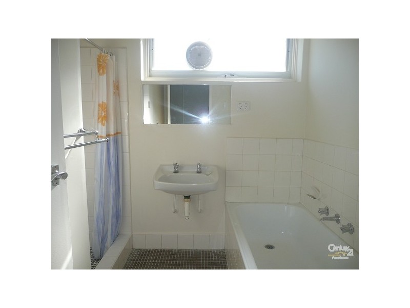 3/2 Alfriston Street, Elwood VIC 3184