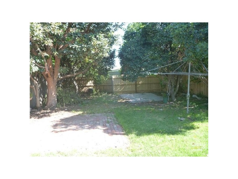 10 Sheffield Street, Brunswick VIC 3056
