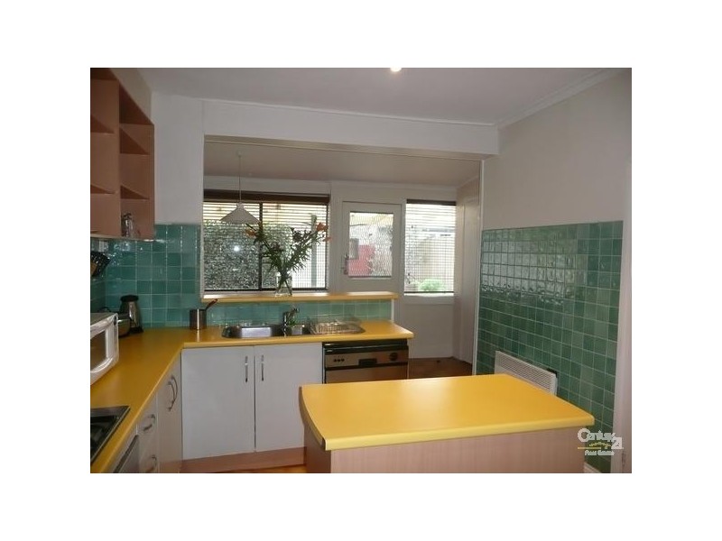 80 Ruskin Street, Elwood VIC 3184