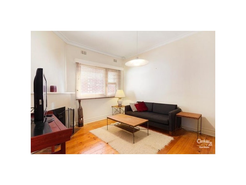 80 Ruskin Street, Elwood VIC 3184