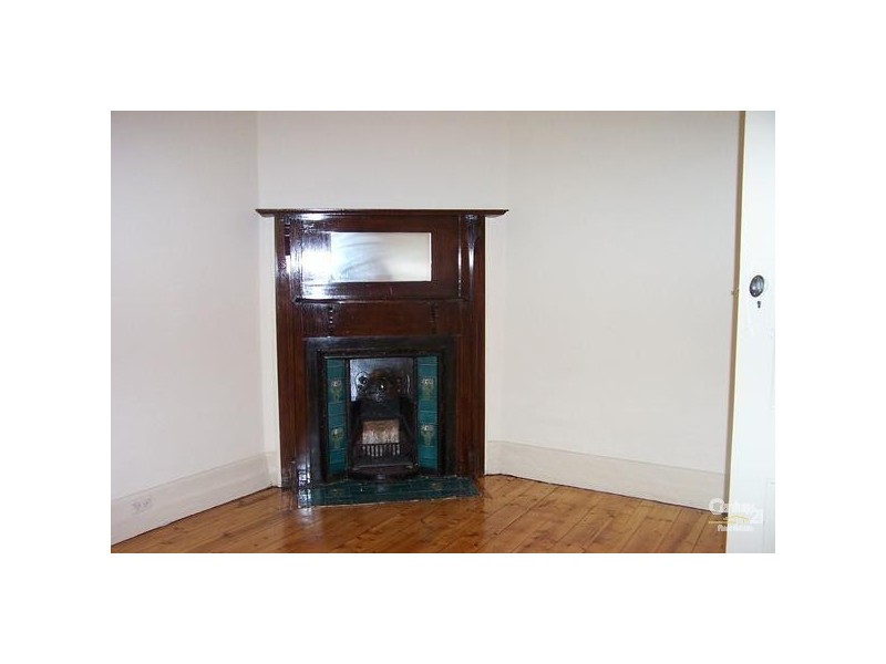 77 Dickens Street, Elwood VIC 3184