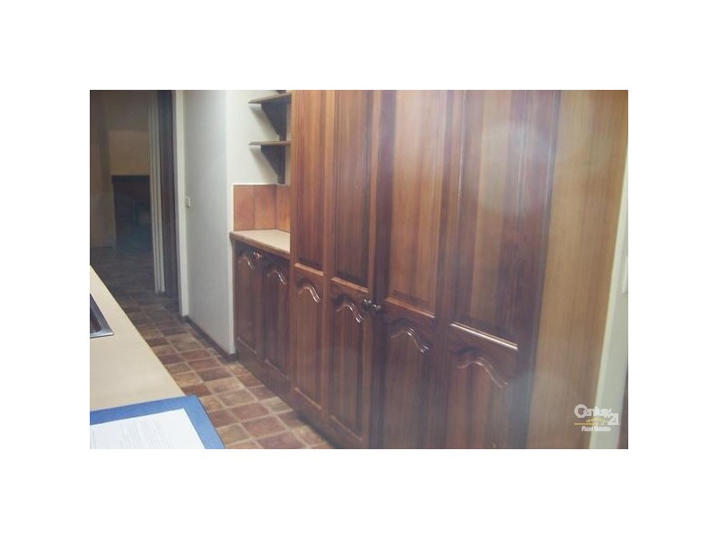 77 Dickens Street, Elwood VIC 3184