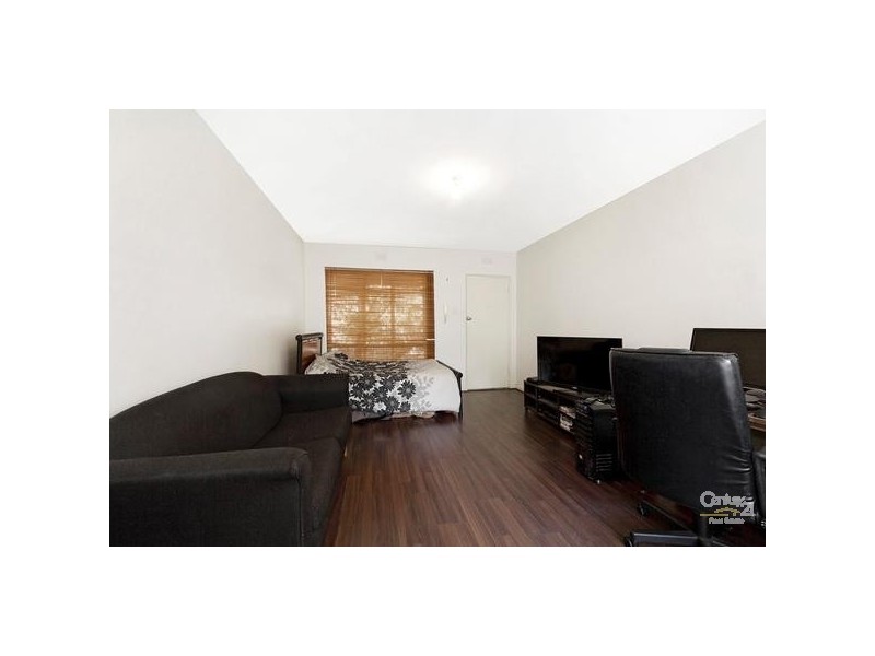 16/131 Glen Huntly Road, Elwood VIC 3184