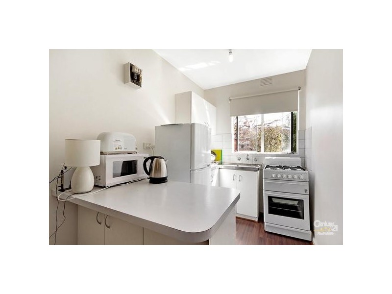 16/131 Glen Huntly Road, Elwood VIC 3184