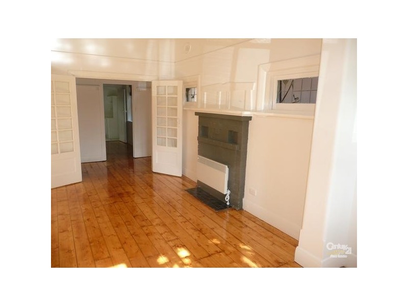 1/5 Byrne Avenue, Elwood VIC 3184