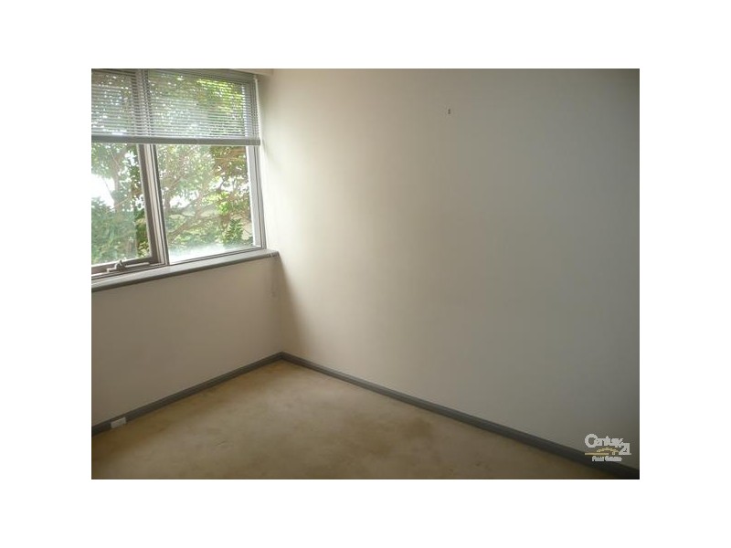 4/36 Byron Street, Elwood VIC 3184