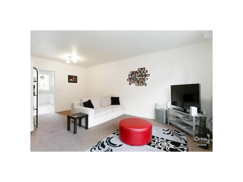 4/19 Mitford Street, St Kilda VIC 3182