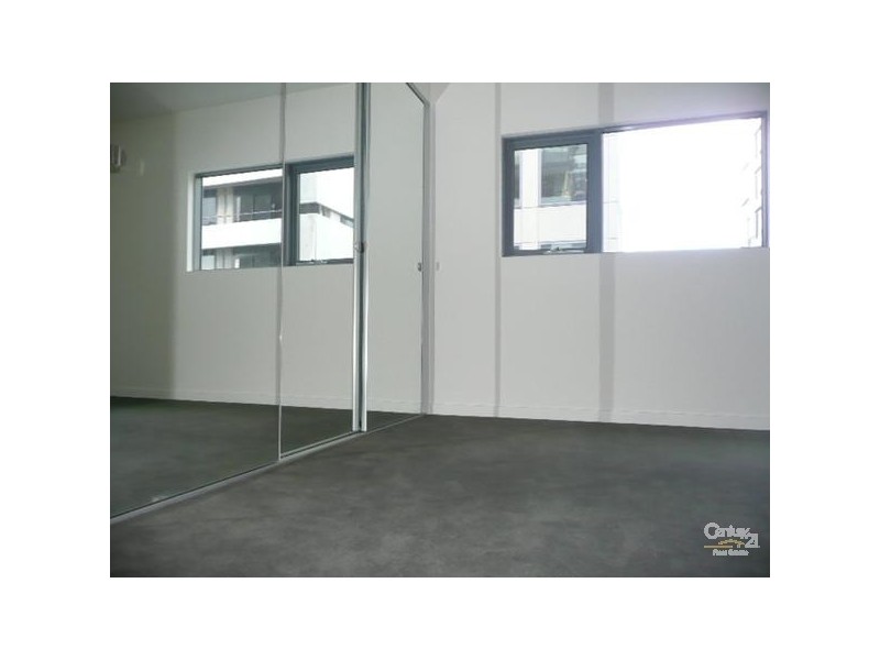 509/55 Queen Road, Melbourne VIC 3000