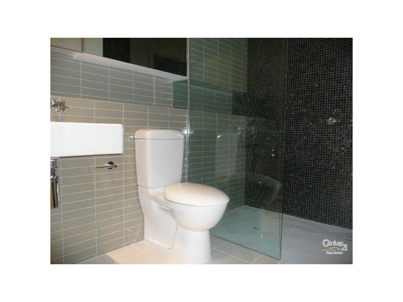 509/55 Queen Road, Melbourne VIC 3000