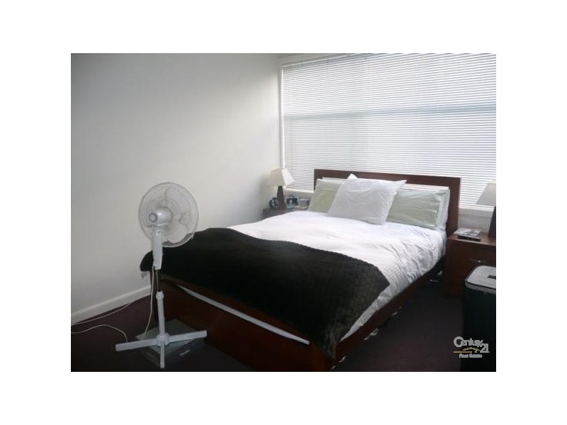 7/130 Glen Huntly Road, Elwood VIC 3184