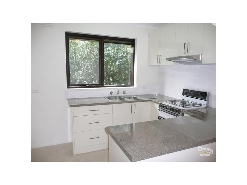10/12 Charnwood Road, St Kilda VIC 3182