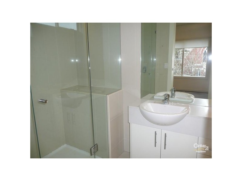 1/31 Kooyong Road, Armadale VIC 3143