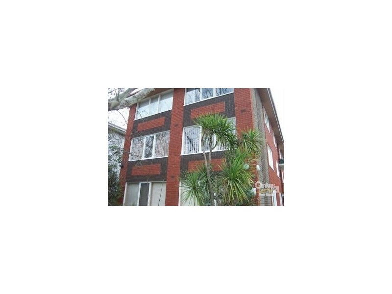 1/517 St Kilda Street, Elwood VIC 3184