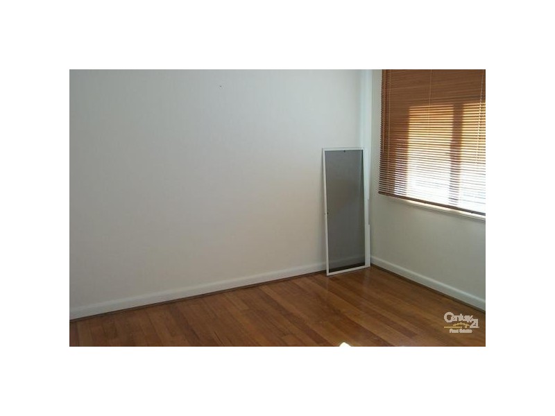 5/35 Pine Avenue, Elwood VIC 3184