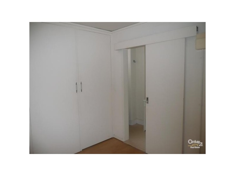 3/4 Greig Court, Elwood VIC 3184