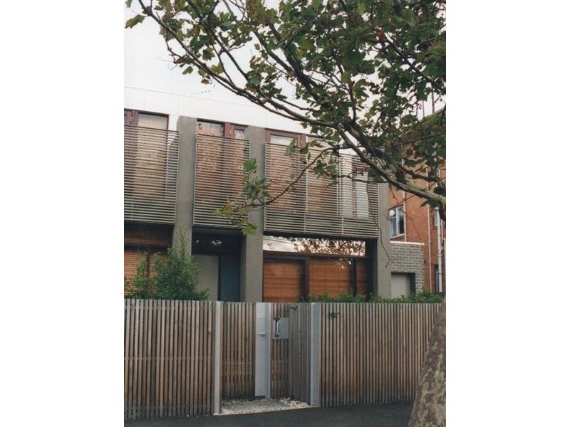 70 FOAM STREET, Elwood VIC 3184