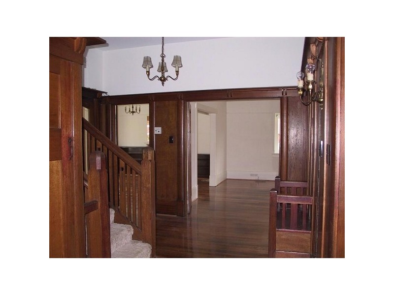 13 Normandy Road, Elwood VIC 3184