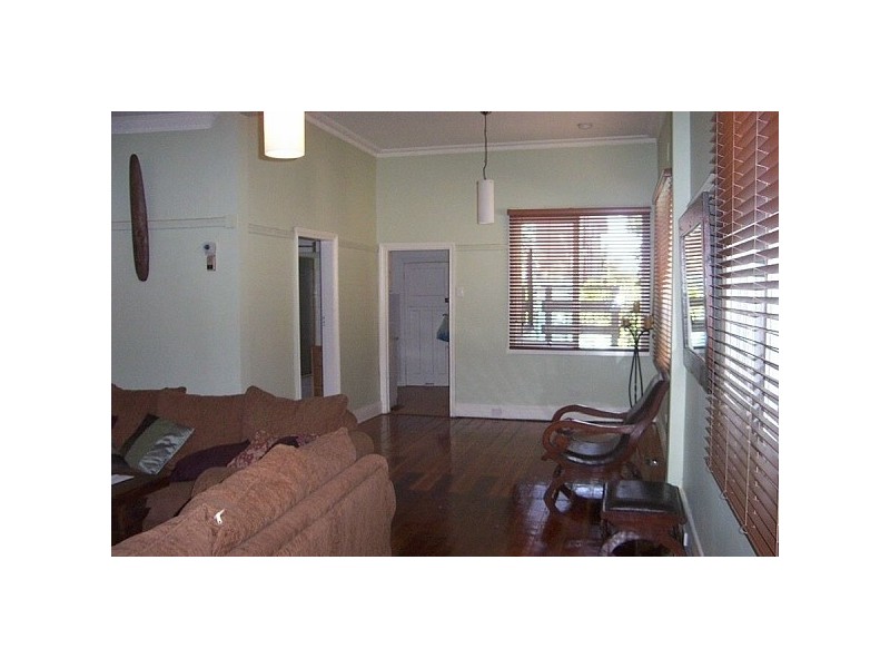 13 Mason Avenue, Elwood VIC 3184