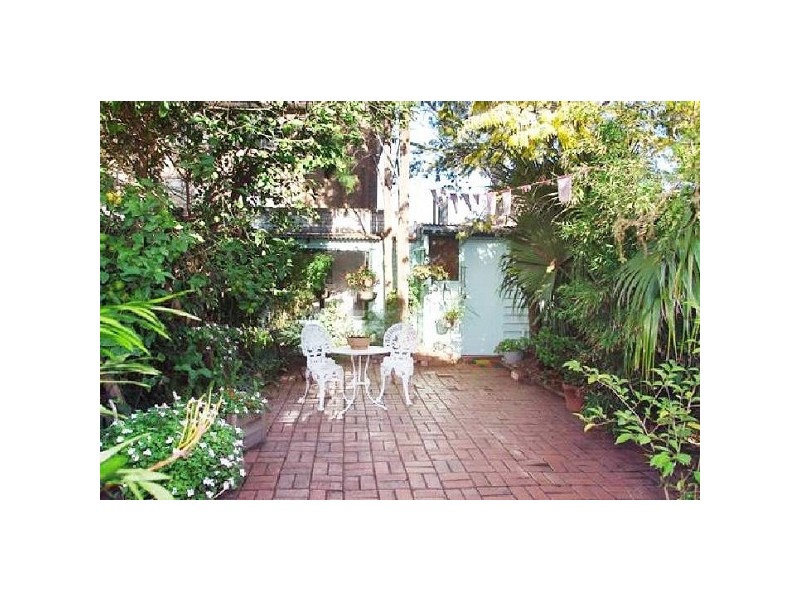 13 Mason Avenue, Elwood VIC 3184