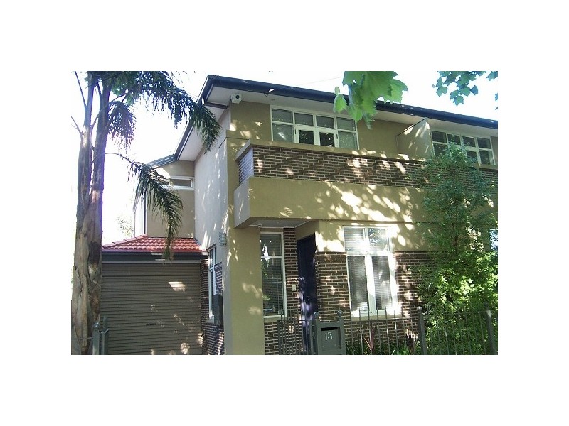 13 Goldsmith Street, Elwood VIC 3184