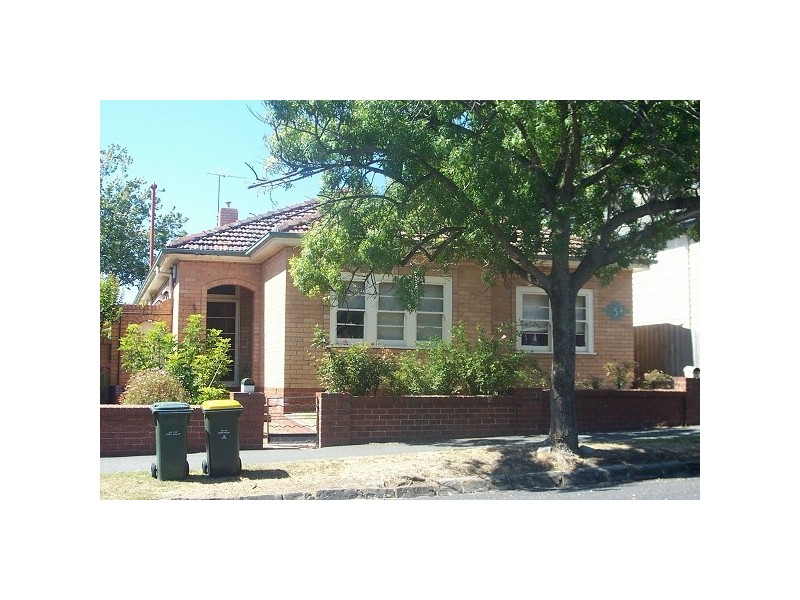 5A Hotham Grove, Elsternwick VIC 3185