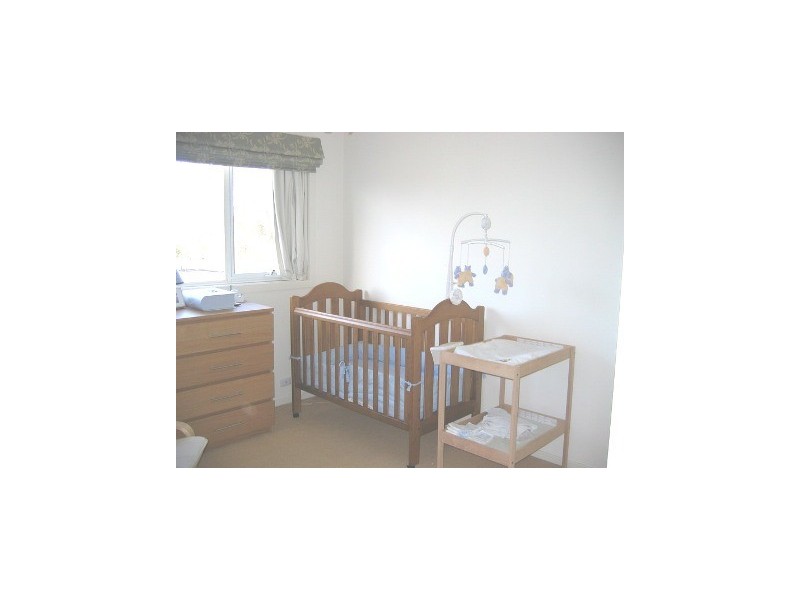 24 Heaton Avenue, Elwood VIC 3184