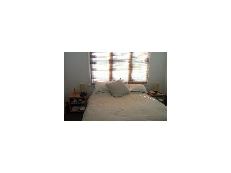 11 Spray Street, Elwood VIC 3184